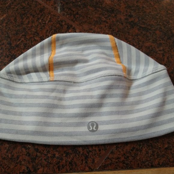 lululemon athletica Accessories - lululemon Ponytail Beanie